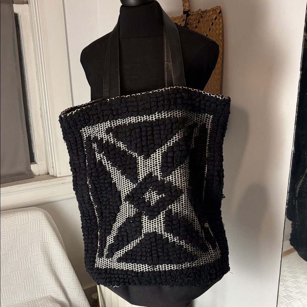 Aphorism Black and White Textured Tote